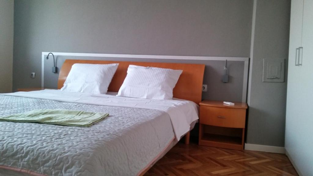 Dima Apartment Велико Търново Екстериор снимка